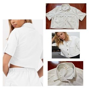 M BOUTIQUE - A Peach Cropped Utility Top